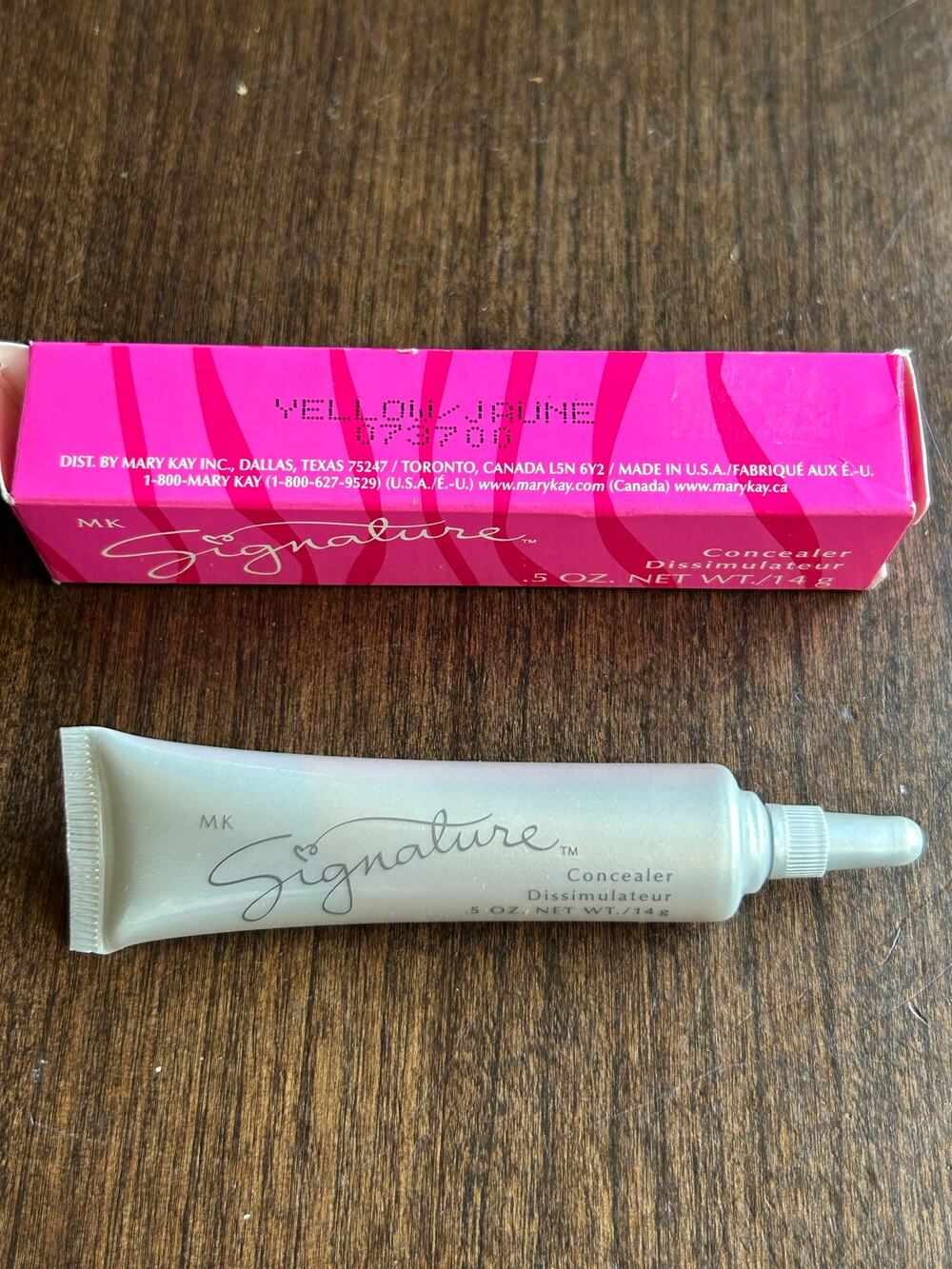 Mary Kay Signature Concealer tube in a 0.5 oz yellow